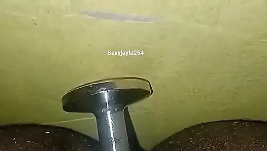 Yeni göt tıkacımı kullanarak göt deliğimi daha büyük bir yarak alması için eğitiyorum