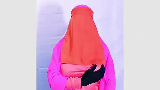 Hintli desi kadınlar kocası ve erkek arkadaşıyla sert sikişiyor