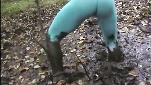 blue tights in the mud