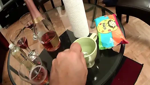 Asiatisches Schätzchen Doppelt Penetriert Und Hart Gelutscht