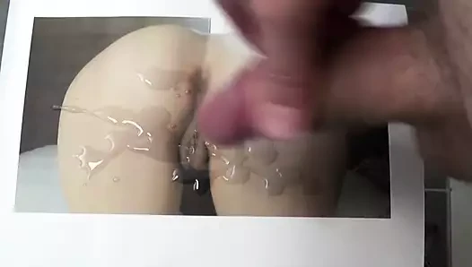 Roundass1'e saygı duruşu