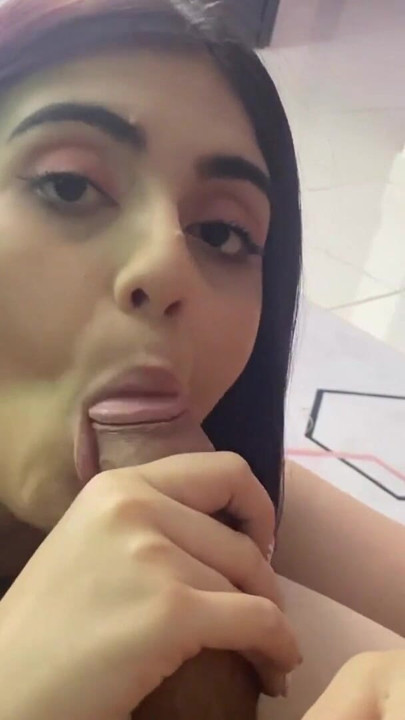 Cute Face Colombian Sucking Cock | Clip 2