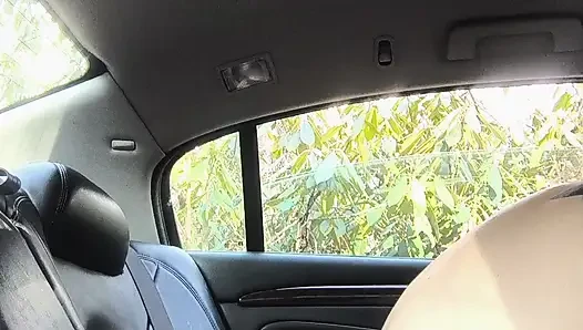 What a Wet Messy Spot Playing with Her Outdoor Twat