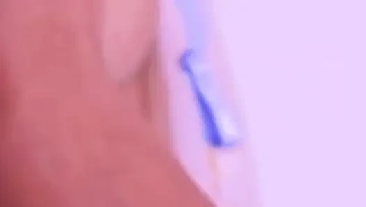 Ride & Cumshot! Riding until he shoots all the cum at his waist.