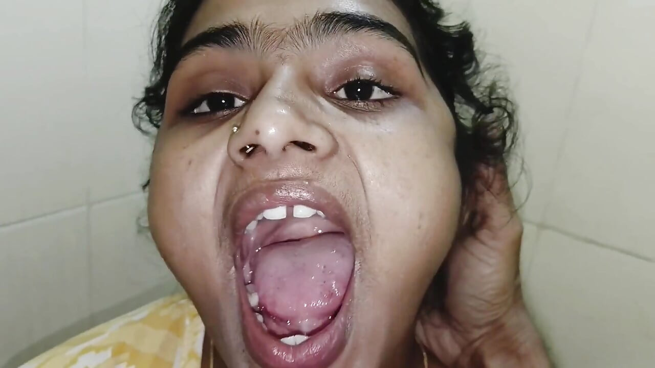 Session 24. Desi Couple Sex at Bathroom