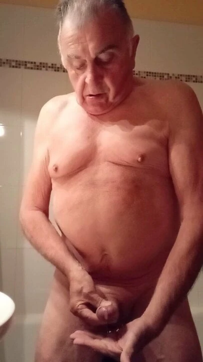masturbation with cum,i am french man 71 years old, i love g