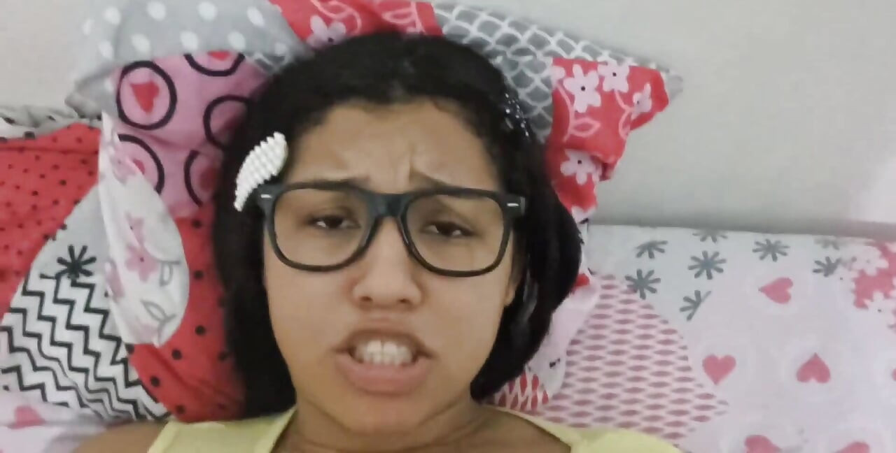 Colombian Was Recording a Porn Video for Her Husband Who Is in New York United States but Ended up Fucking with the Neighbor Ver