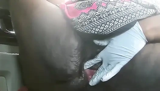 Arabamda dildoyla mastürbasyon