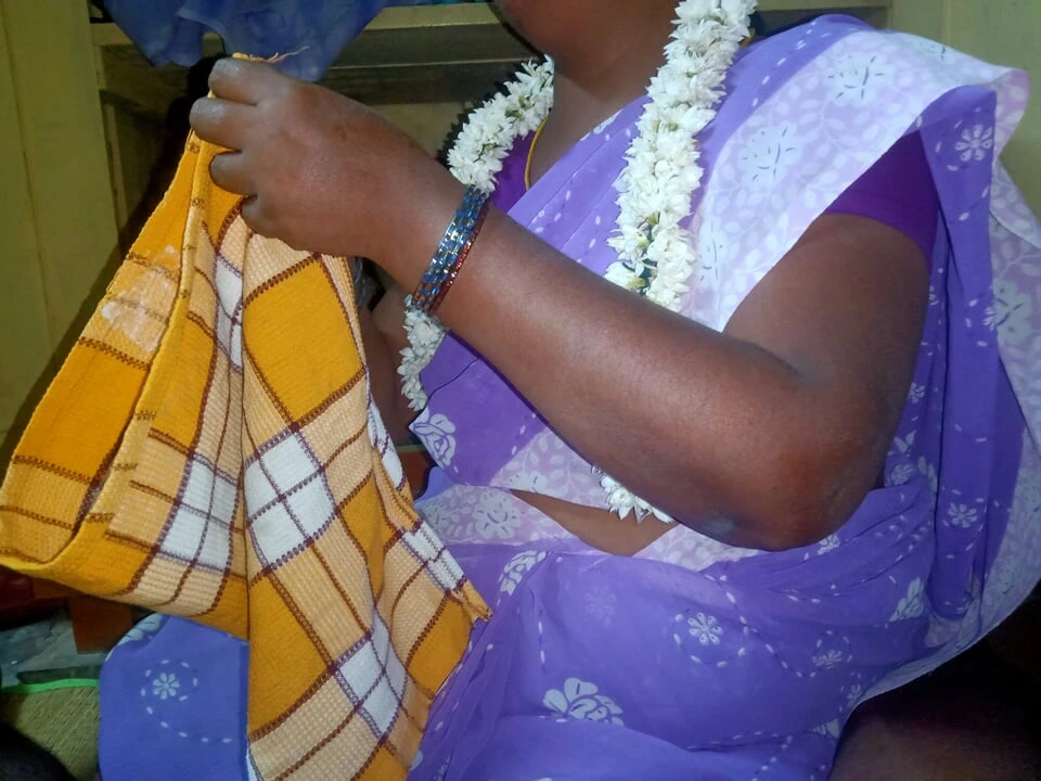 印度德西哥穿着纱丽口交