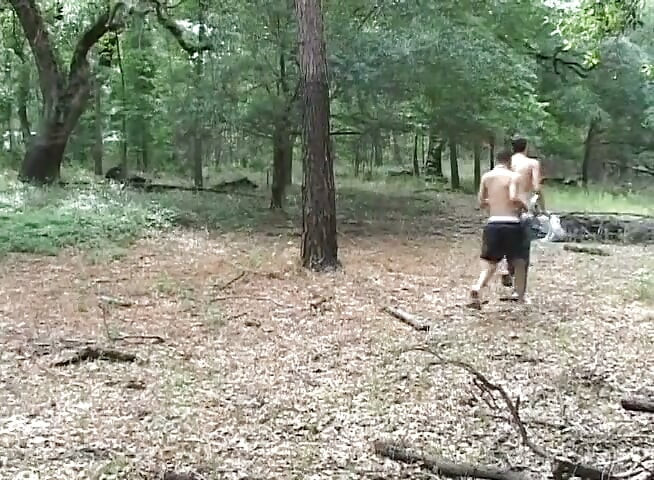 Cute teenagers in their anal fuck in nature
