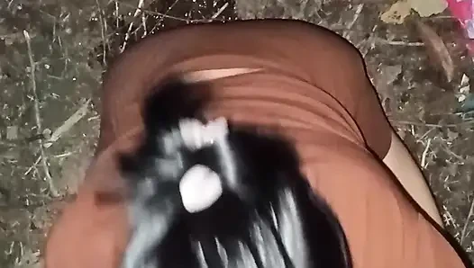 Drinking night leads us to show off and have sex in the street, hopefully the neighbors haven't seen our creampie in secret