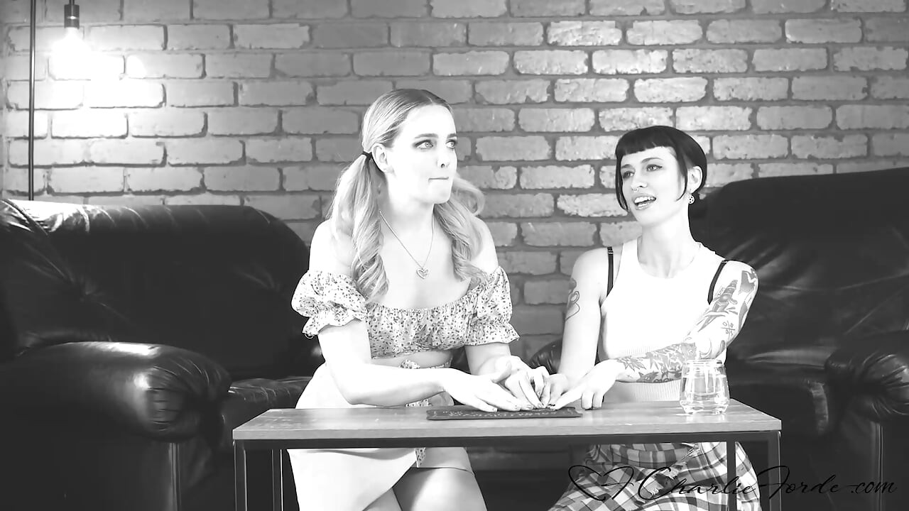 Kellie Panthers Hot Body Gets Completely Owned By Lesbians Charlie Forde And Salem
