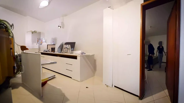 Meeting at boss's house ends in blowjob.