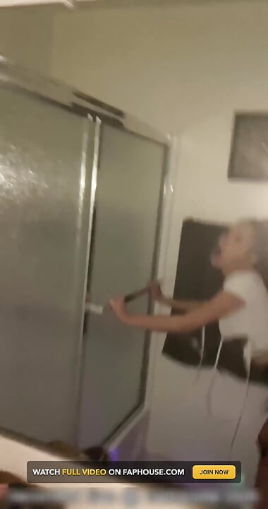 Fucking His Tiny Teen Step Stepsister During a Family Party
