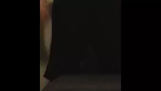 Adam kamera tarafından maruz kaldı.