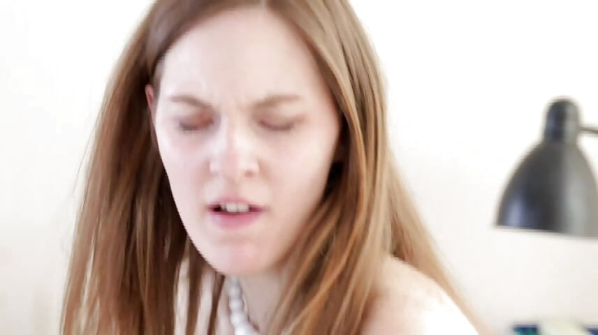 イリーナのワイルドアナルプレジャー!