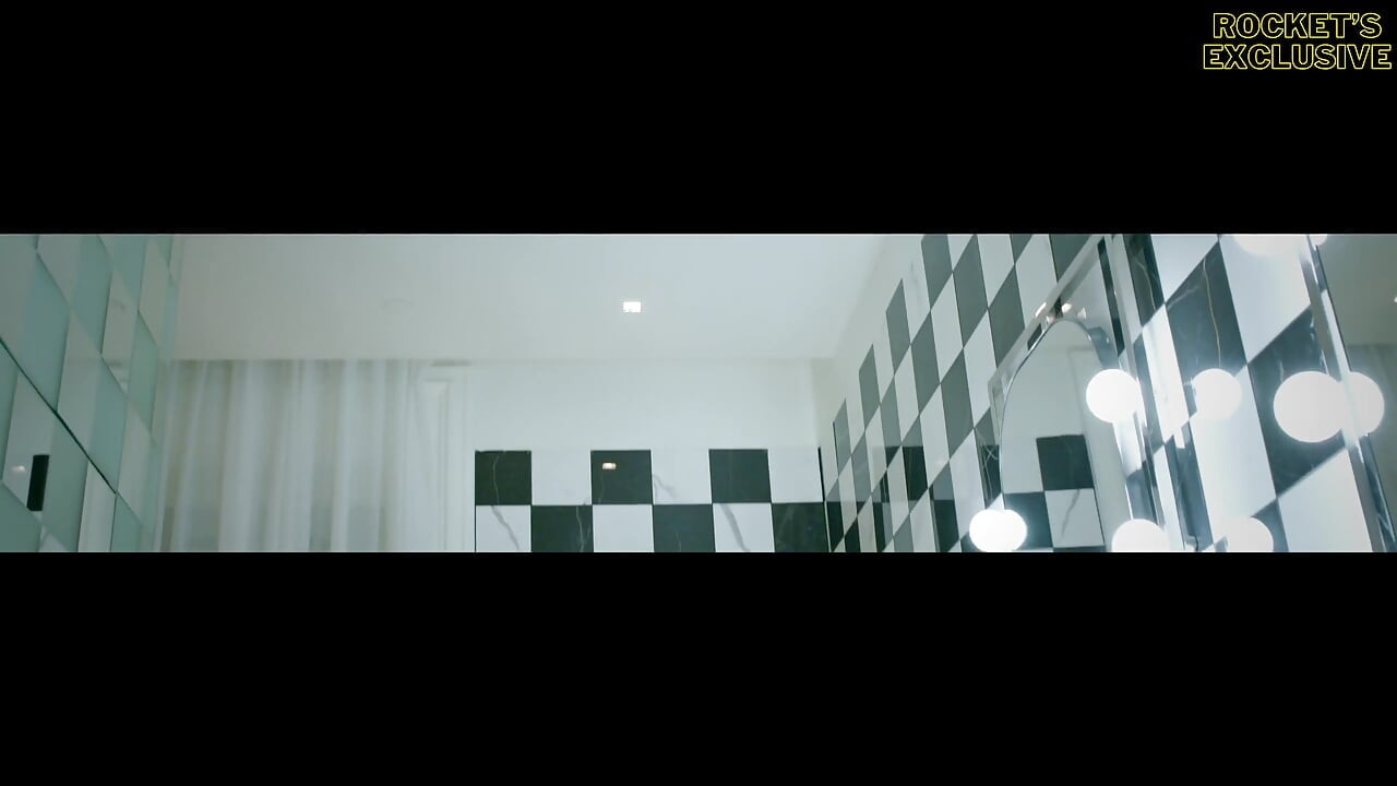 Rocket Exclusive International Ft. Nelly Kent Piss Playtime