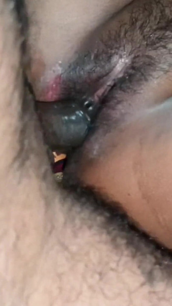 Abang tiri desi dan adik tiri berkongkek panas. Deepthroat dan seks dalam semua posisi. Abang tiri mengongkek muka saya, kemudian abang tiri bermula | Klip 1