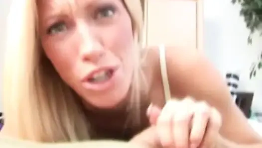 Cassie's Amazing Deep Throat Skills