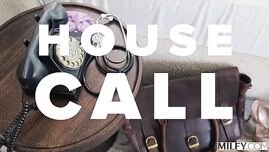 Tante seksi armani black dan pacarnya yang imut matty mila perez bergiliran menunggangi kontol cowok berondong