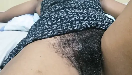 Sıkı amcık yakın çekim azdırıcı cazibe ile dolu baştan çıkarıcı bir gece fantezisi yaratıyor