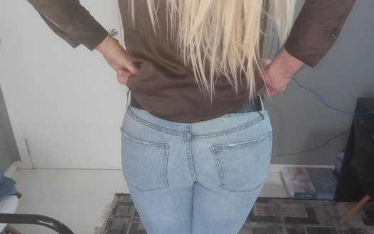 Minha bunda sexy com biquíni e tanline