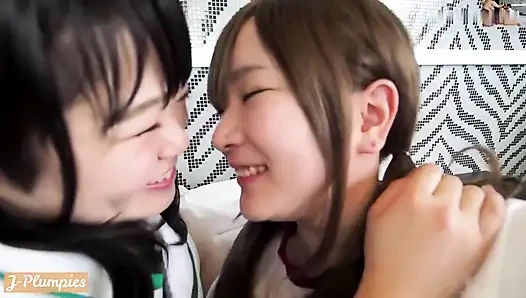 Ekranda karşılıklı baştan çıkarma, sahne kontrolden çıkarken tek bir arzu üzerine rekabet