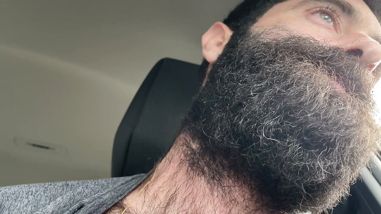 Guy Woof Jerks Off in His Car Full Video on JFF