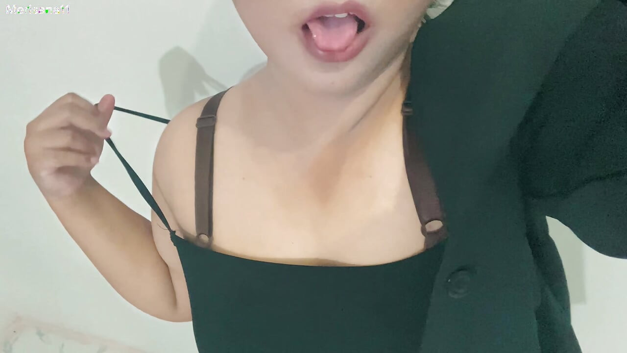 집에 돌아와서 너무 흥분해서 혼자 해야 했어요