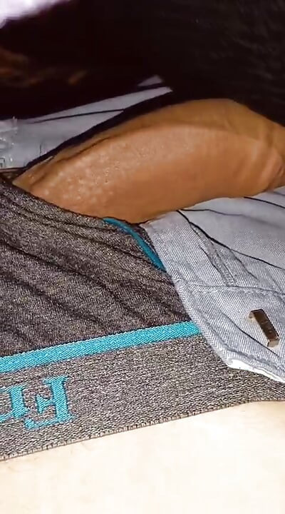 吮吸学校男孩继兄弟未割包皮的大鸡巴