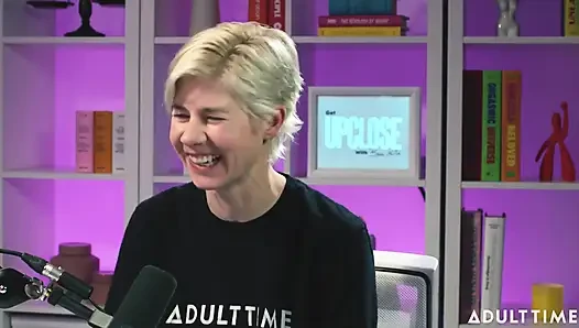 Hailey Rose: Tumblr, Swinger & the Cereal Incident | der Erwachsenenzeit-Podcast