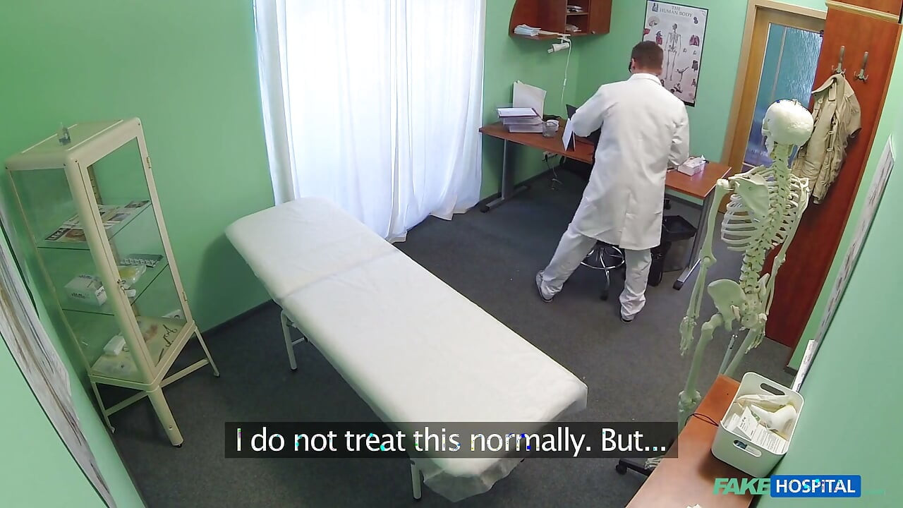 Fake Hospital - фейковая больница доктор диагностирует сногсшибательную изжогу брюнетки с жестким долбежкой киски