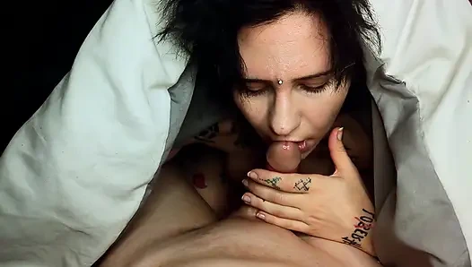 Yatakta sabah saksosu