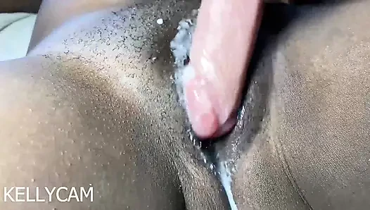 I PACKED ALL MY PUSSY COME TO CUM IN MY GIRLFRIEND ROOM