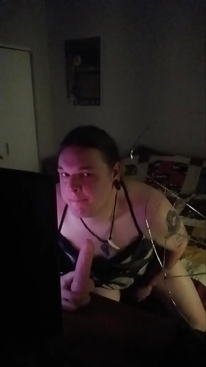 Analna zabava i vježbanje pušenja u ogledalu