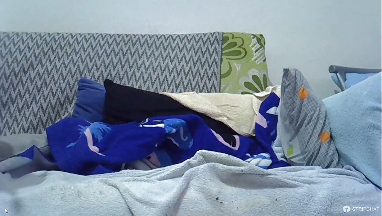 35-) Masturbace, Velká Koule, Velký Penis V Tureckém Živém Přenosu