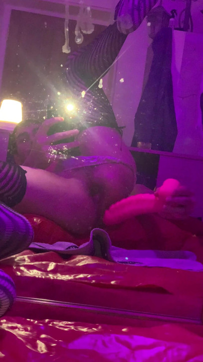 ディルドで開くのが大好きです