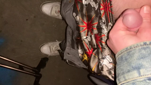 Horny Outdoor wank