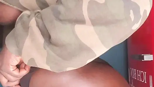 Sonuna kadar izleyeceksin... Biliyorum, biliyorum.