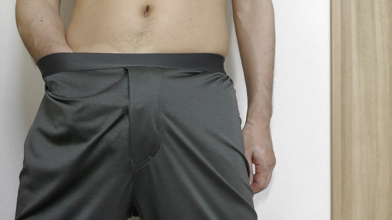 Masturbating with Satin Steteco