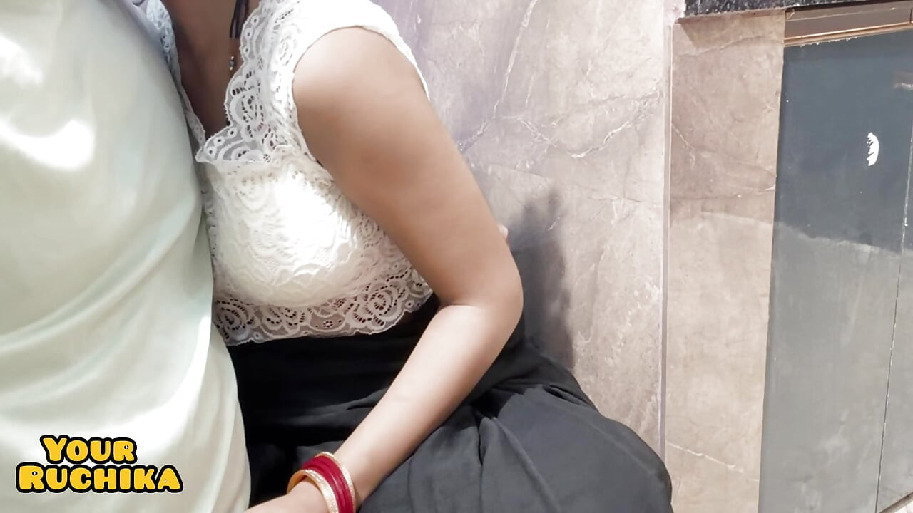 Naukarani ke Saath Poori Raat Chudai Ka Karyekaram