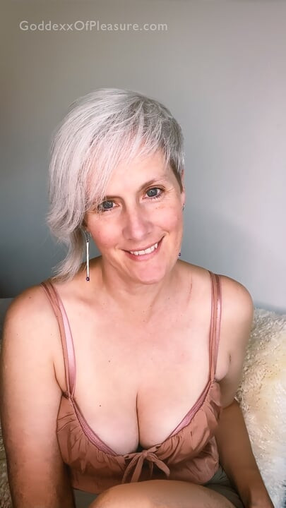 Only Stepmommy Knows How To Heal Your Heart JOI