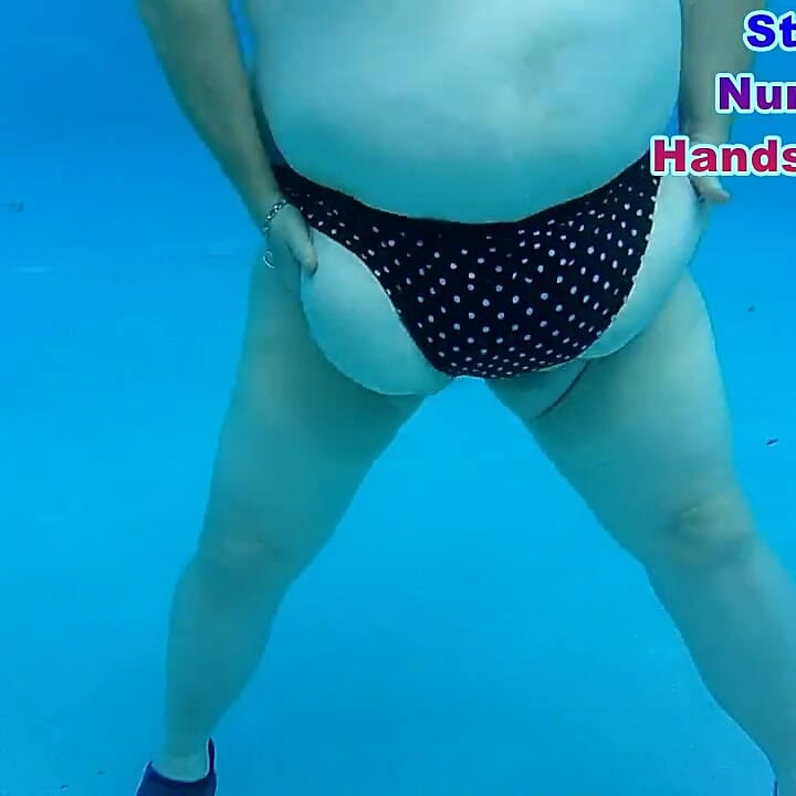 Wet Wild Fun in the Sun Full Video