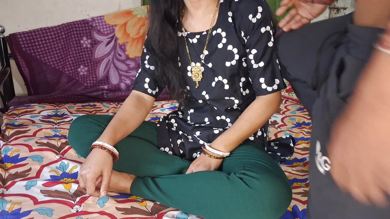 Indian girl tight pussy first time sex hot beautiful desi village girl
