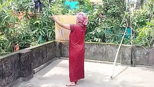 Ammi Threesome Hardcore Round housewife hot Desi video Bengali audio