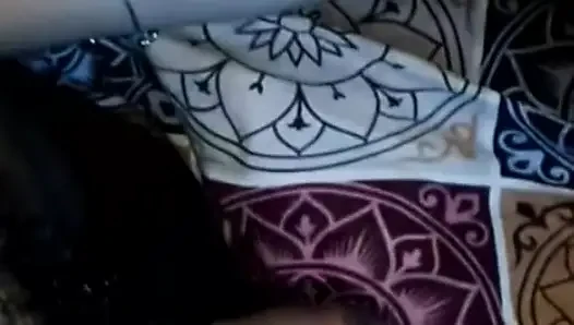 Ngentot istriku di tengah malam