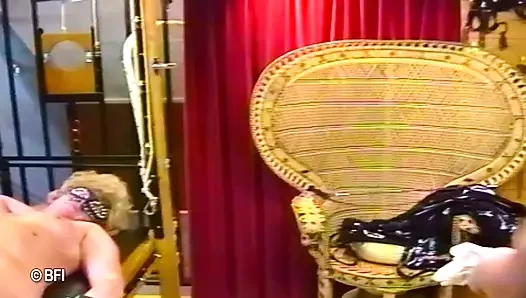 Dutch submission women 2 scenes in 1