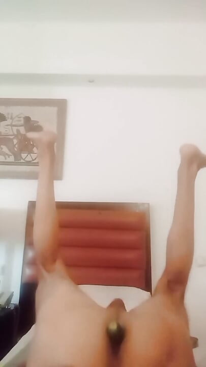 Şişman bir yarak istiyorum.