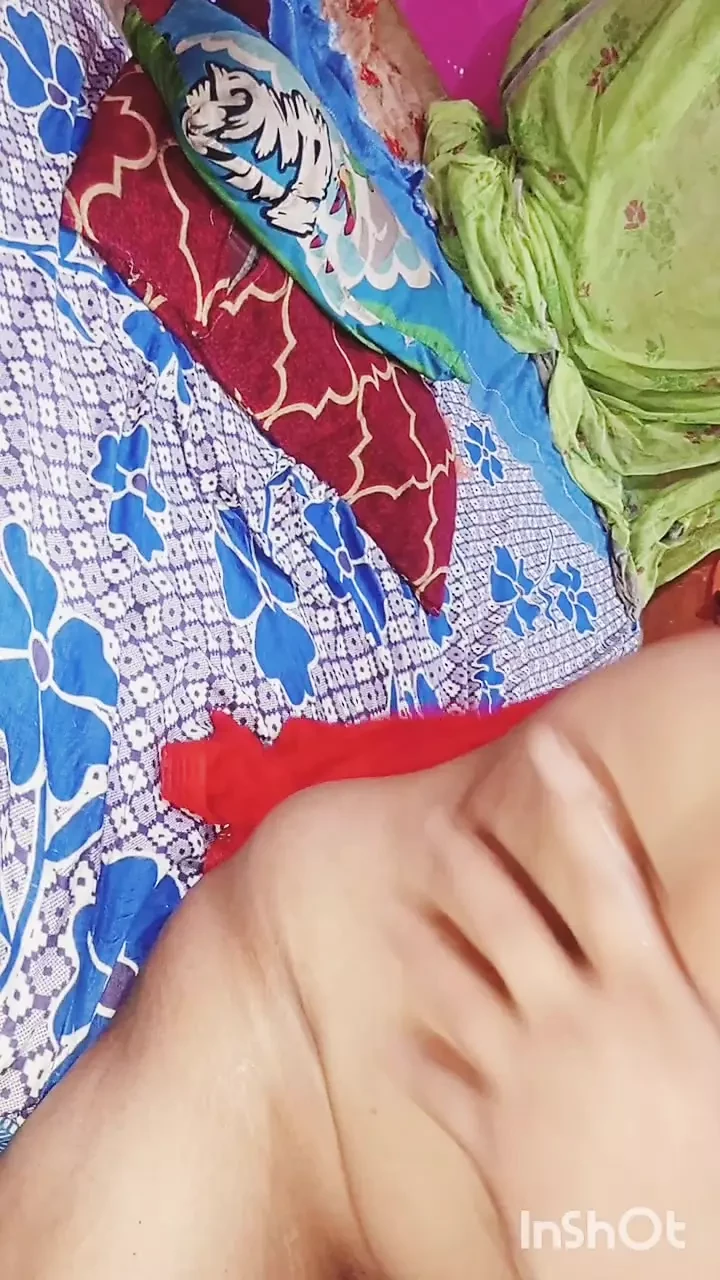 J’ai eu la chance de baiser ma belle chérie sexy quand personne n’était à la maison, village, une fille excitée baise en audio hindi clair