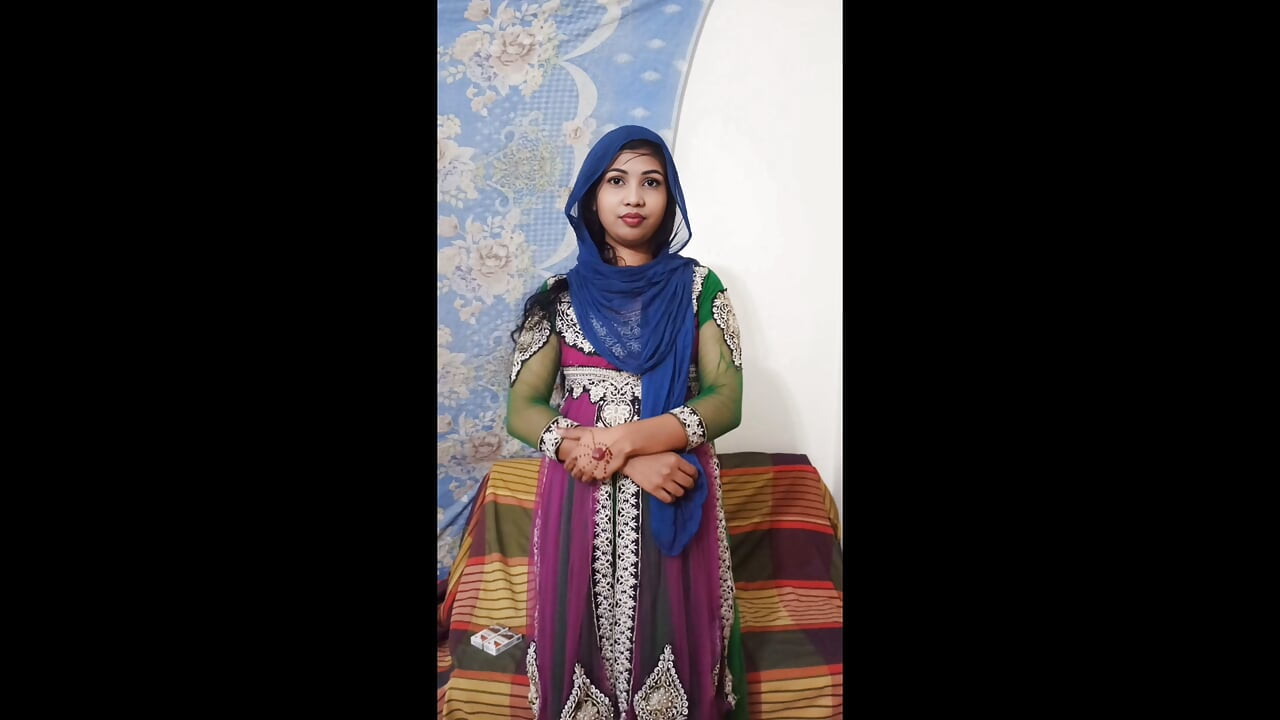 Desi cutie vabi viral sex video full face enjoying my sex video